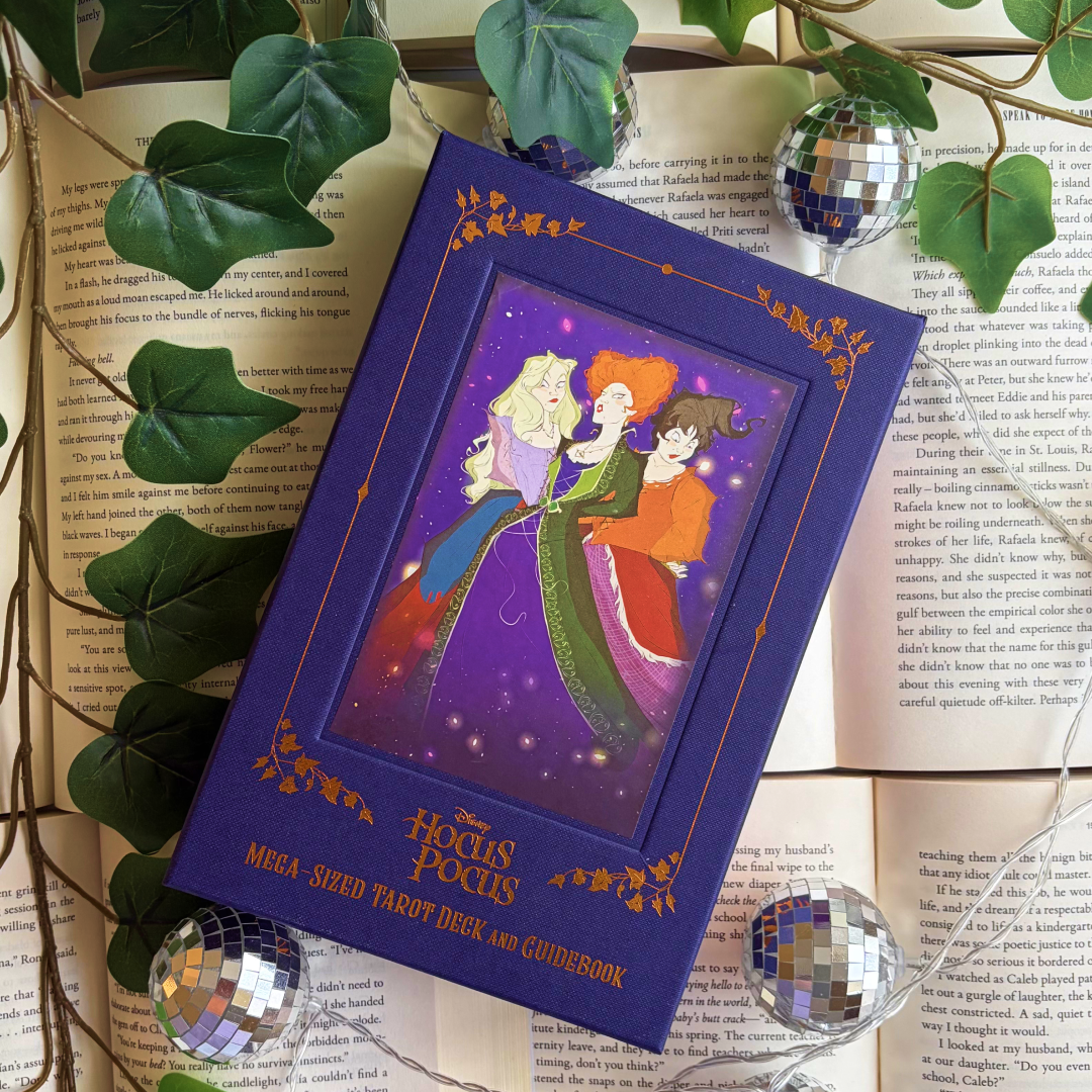 Mega-Sized Tarot: Hocus Pocus Tarot Deck and Guidebook